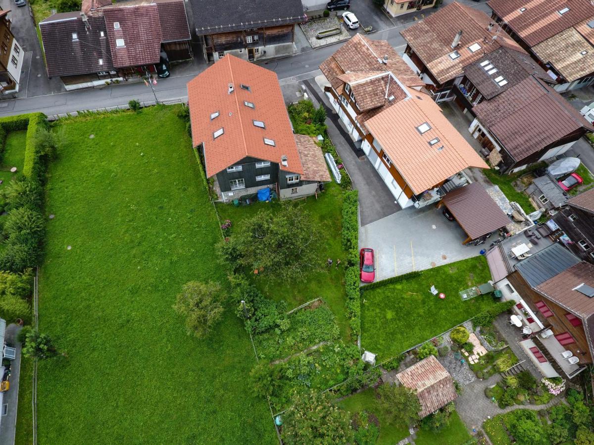 Swiss Holiday House Wilderswil Esterno foto
