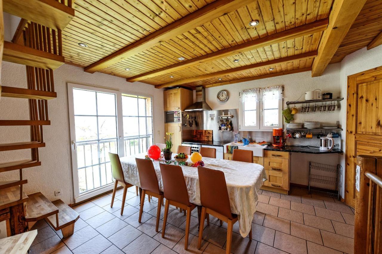 Swiss Holiday House Wilderswil Esterno foto