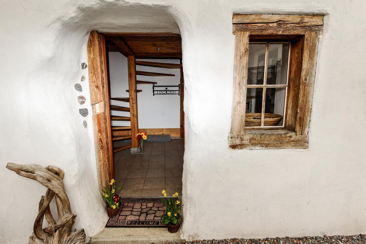 Swiss Holiday House Wilderswil Esterno foto