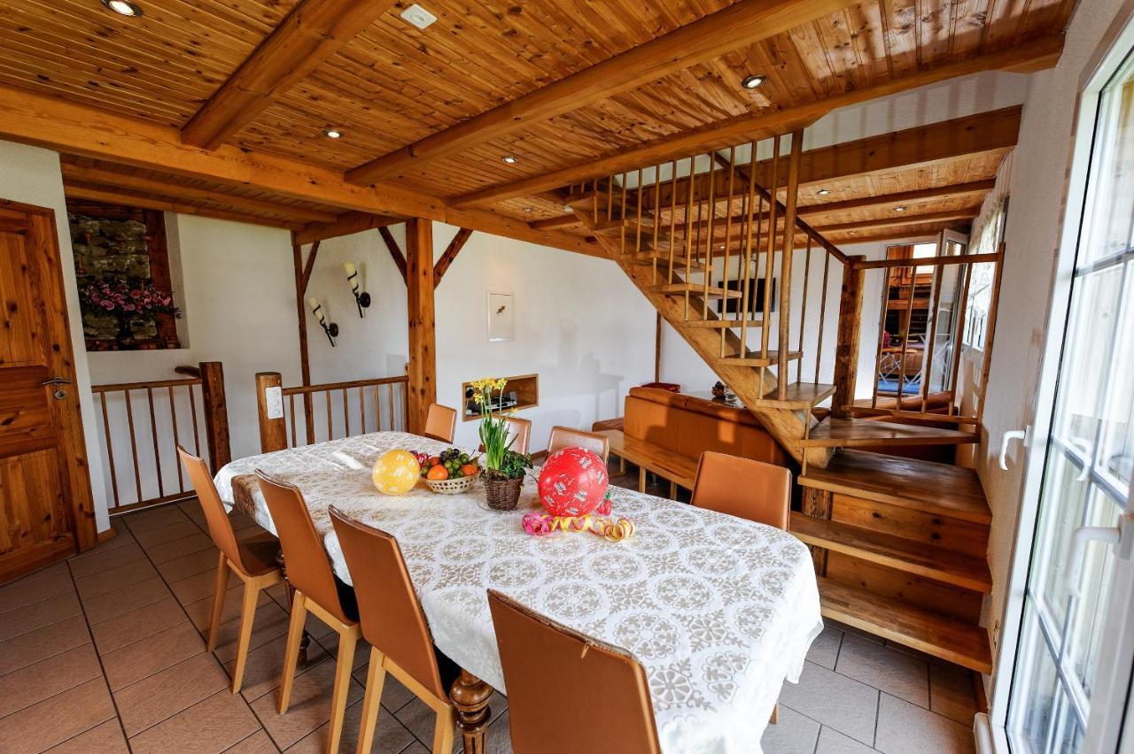 Swiss Holiday House Wilderswil Esterno foto